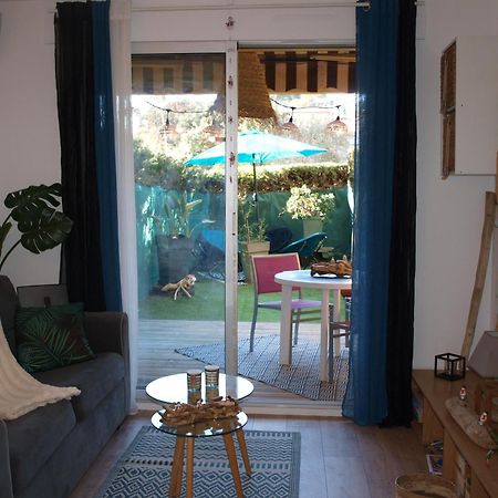 Studio Le Mistral Saint-Raphaël Εξωτερικό φωτογραφία